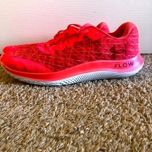 Under Armour Flow Velociti Wind